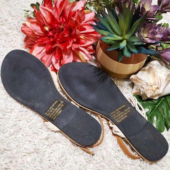 Sole Mates Brand, Flat Shoes Sandals Thongs. Tan Off-White Macramé. Size M 7/8 - Picture 9 of 12